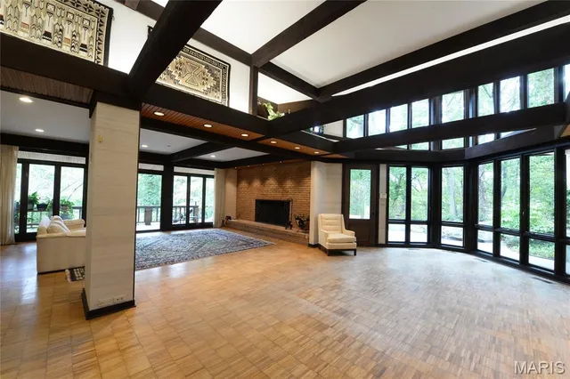 $4,800 | 9531 Sunny Creek Lane, Sunset Hills, MO 63127