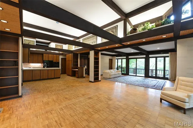 $4,800 | 9531 Sunny Creek Lane, Sunset Hills, MO 63127