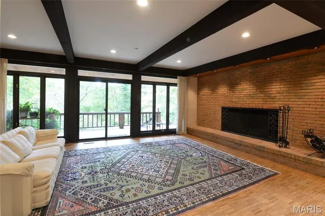 $4,800 | 9531 Sunny Creek Lane, Sunset Hills, MO 63127