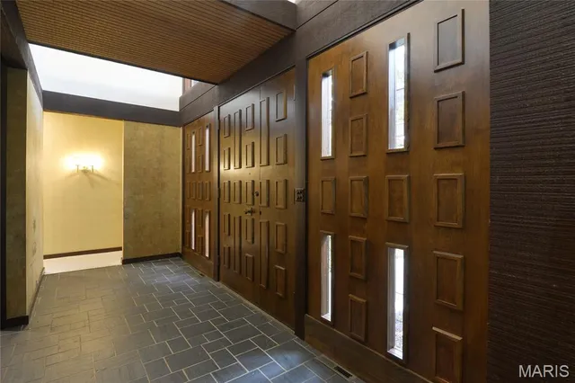 $4,800 | 9531 Sunny Creek Lane, Sunset Hills, MO 63127