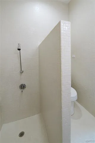 $4,800 | 9531 Sunny Creek Lane, Sunset Hills, MO 63127