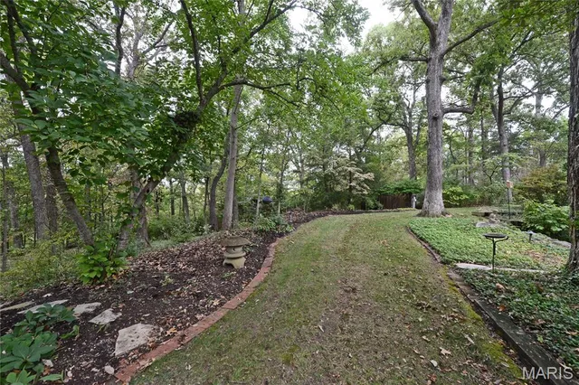 $4,800 | 9531 Sunny Creek Lane, Sunset Hills, MO 63127