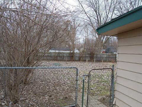 2196 South Graham Road Flint, MI 48532 - Photo 5 of 15 20125690-4.JPG