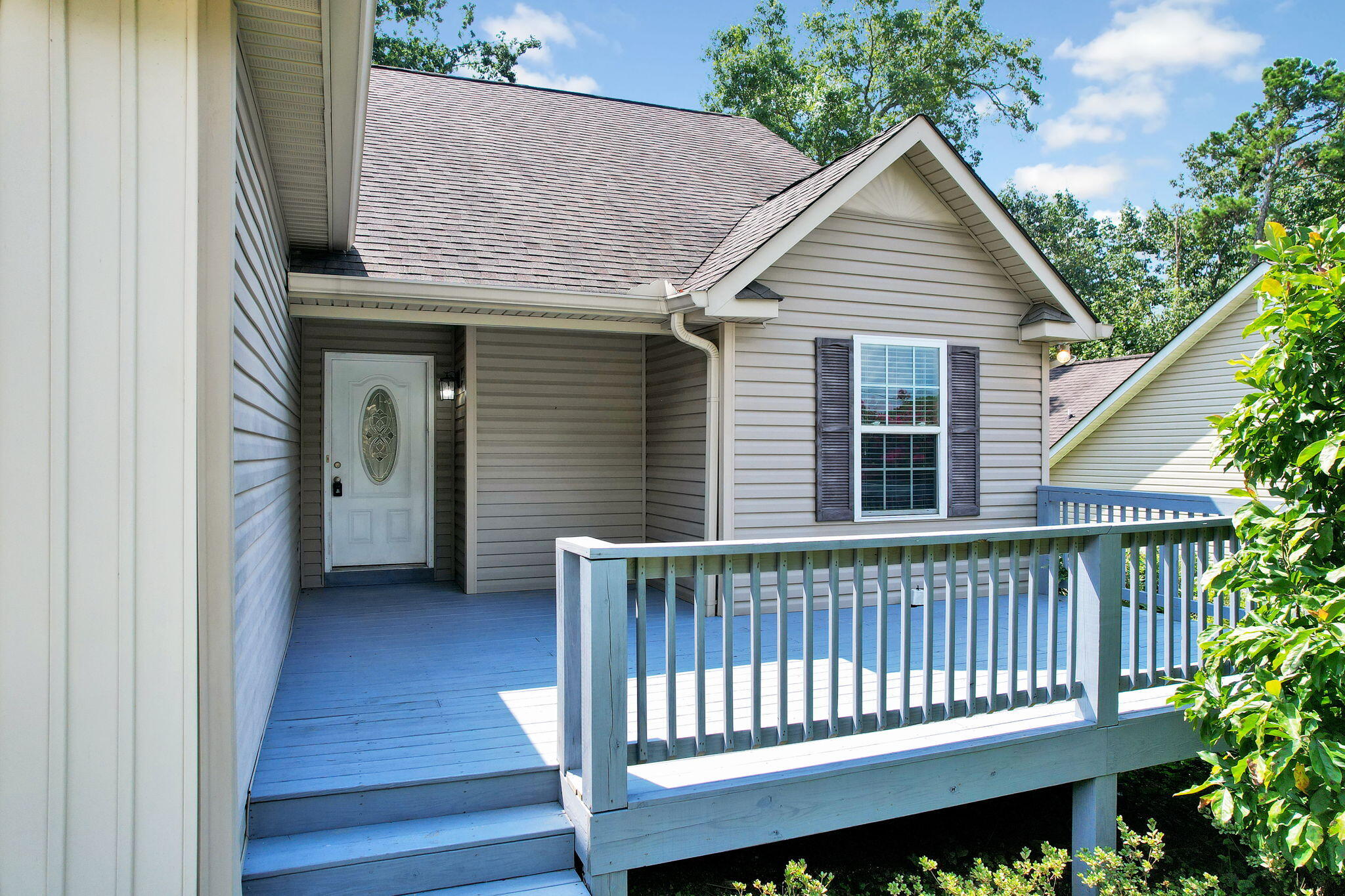 1818 Millard Road Soddy Daisy, TN 37379 - Photo 3 of 20 Front Porch 391