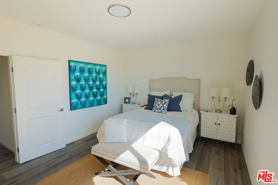 10132 Commerce Avenue Tujunga, CA 91042 - Photo 24 of 38