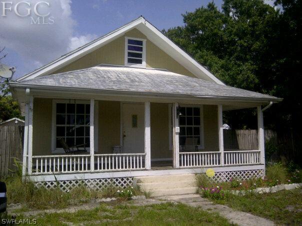 289 Miramar Road Fort Myers, FL 33905 - Photo 2 of 5