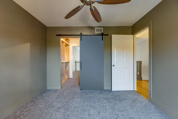 $2,650 | 1038 9th Avenue North, Nashville, TN 37208