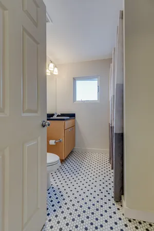 $2,650 | 1038 9th Avenue North, Nashville, TN 37208