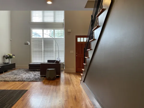$2,650 | 1038 9th Avenue North, Nashville, TN 37208