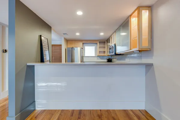 $2,650 | 1038 9th Avenue North, Nashville, TN 37208
