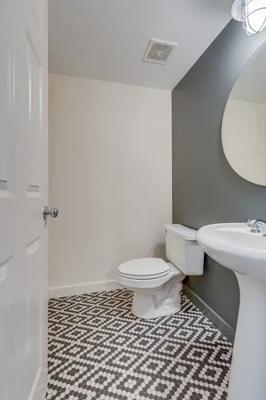 $2,650 | 1038 9th Avenue North, Nashville, TN 37208