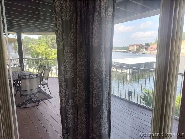 $269,900 | 1191-4 Buckingham Drive, Unit 4, Camdenton, MO 65020