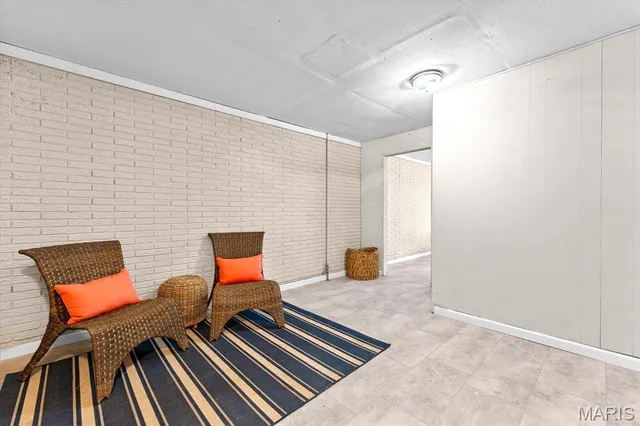 $189,900 | 33 Potomac Drive, Fairview Heights, IL 62208