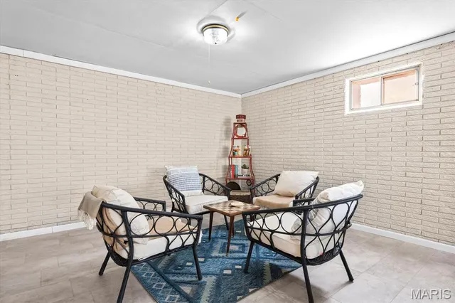 $189,900 | 33 Potomac Drive, Fairview Heights, IL 62208