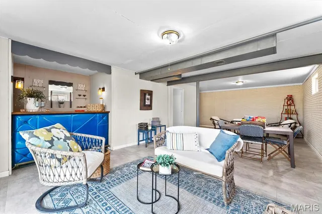 $189,900 | 33 Potomac Drive, Fairview Heights, IL 62208