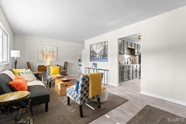 $189,900 | 33 Potomac Drive, Fairview Heights, IL 62208