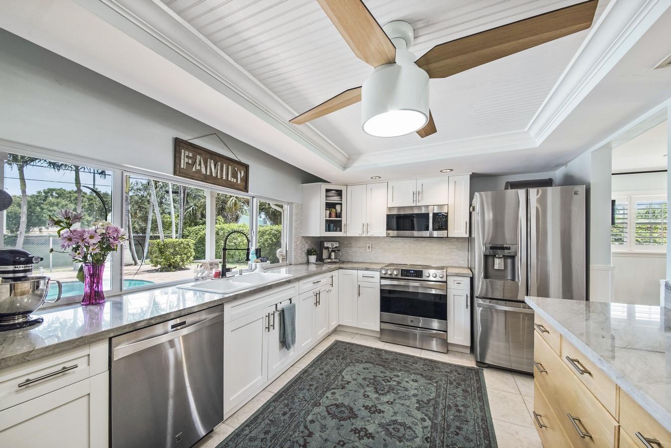 2151 Northeast 44th Court Lighthouse Point, FL 33064 - Photo 10 of 32 Stainless Steel Appliances