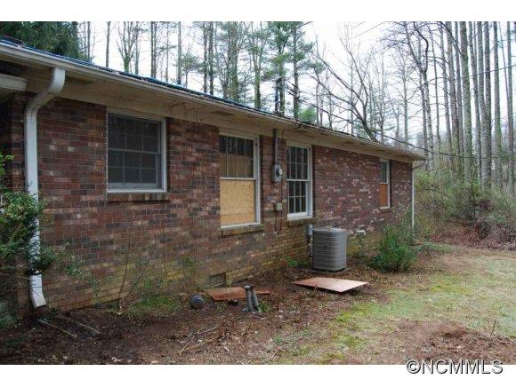 607 West Blue Ridge Road East Flat Rock, NC 28726 - Photo 3 of 10 Gallery Image 3