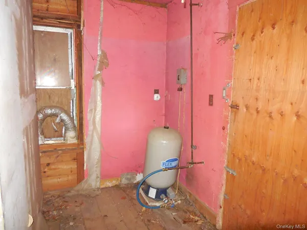 $139,000 | 213 Lake Shore Drive, Pine Bush, NY 12566
