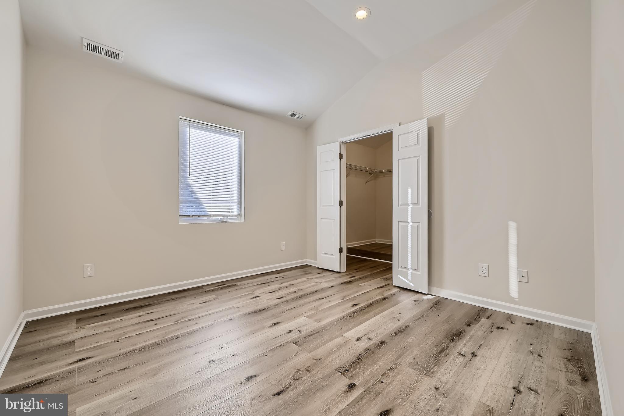 8209 Sagramore Road Baltimore, MD 21237 - Photo 26 of 35