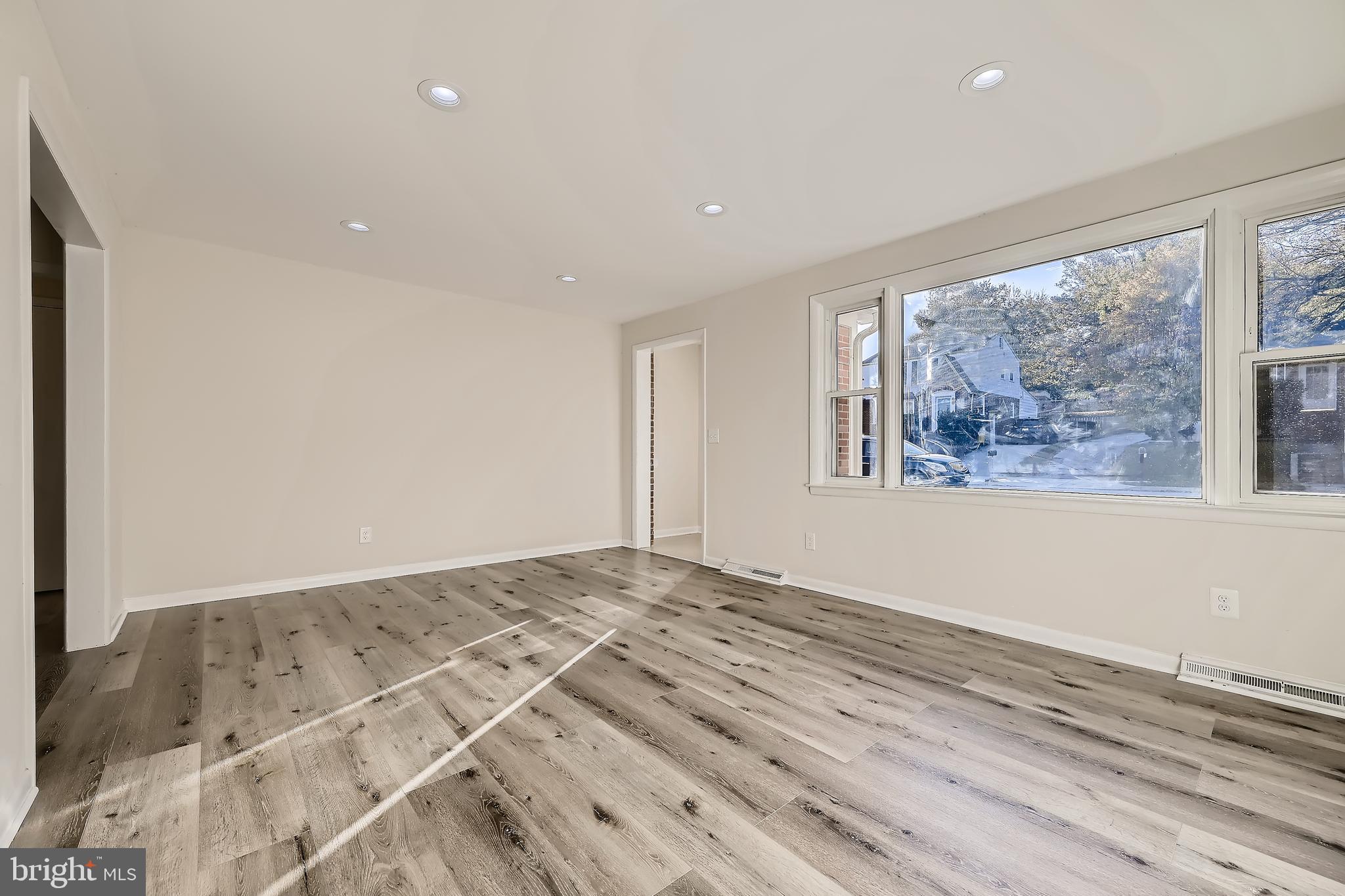 8209 Sagramore Road Baltimore, MD 21237 - Photo 6 of 35