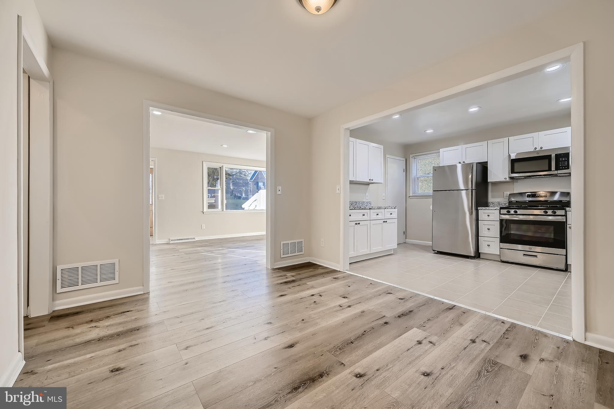 8209 Sagramore Road Baltimore, MD 21237 - Photo 7 of 35