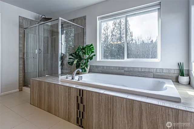 $809,990 | 32261 47th Avenue South, Auburn, WA 98001