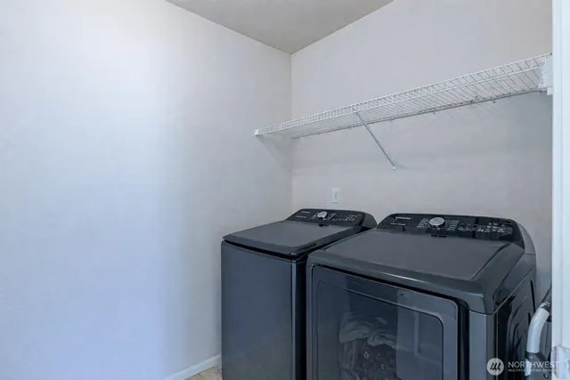 $809,990 | 32261 47th Avenue South, Auburn, WA 98001