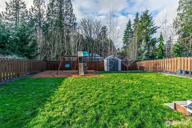 $809,990 | 32261 47th Avenue South, Auburn, WA 98001