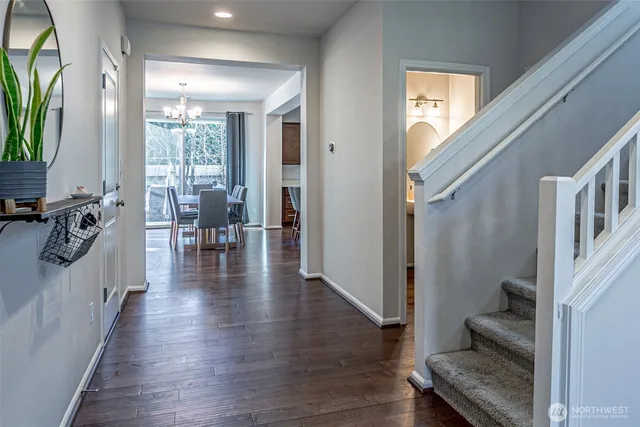 $809,990 | 32261 47th Avenue South, Auburn, WA 98001