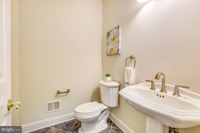 $2,700,000 | 1016 Eaton Drive, McLean, VA 22102