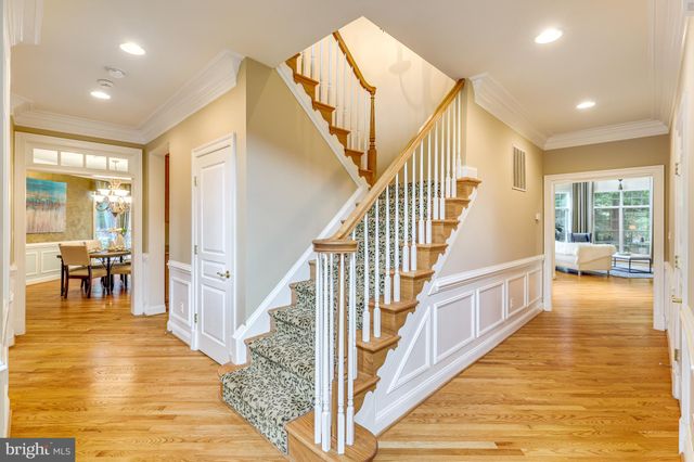 $2,700,000 | 1016 Eaton Drive, McLean, VA 22102