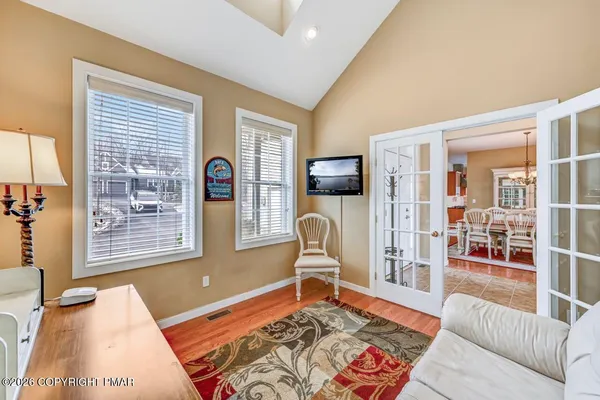 $669,000 | 102 Pine Needle Lane, Long Pond, PA 18334