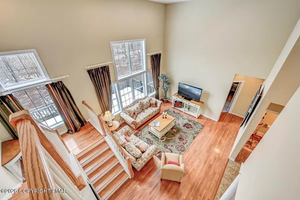 $669,000 | 102 Pine Needle Lane, Long Pond, PA 18334