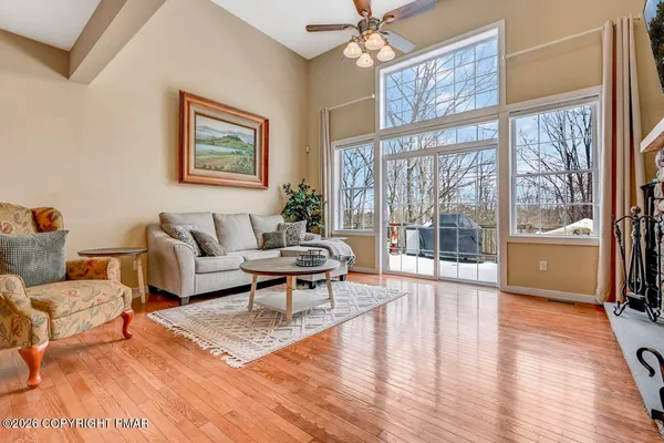 $669,000 | 102 Pine Needle Lane, Long Pond, PA 18334