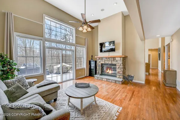 $669,000 | 102 Pine Needle Lane, Long Pond, PA 18334