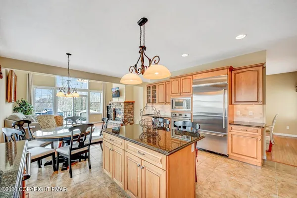 $669,000 | 102 Pine Needle Lane, Long Pond, PA 18334