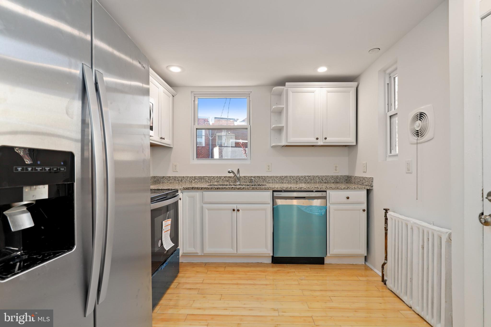 3608 Elkader Road Baltimore, MD 21218 - Photo 11 of 36