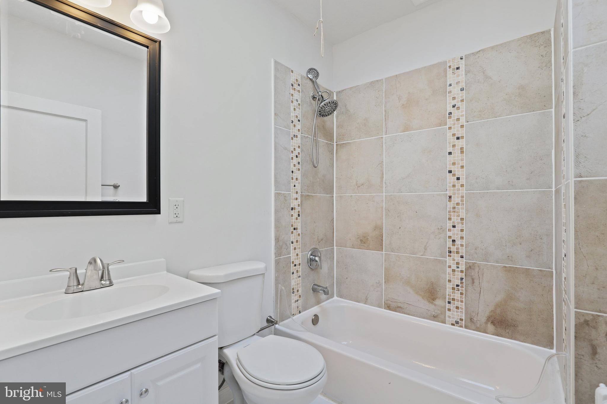 3608 Elkader Road Baltimore, MD 21218 - Photo 17 of 36