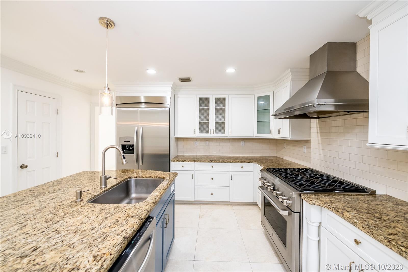 4160 Bay Point Road Miami, FL 33137 - Photo 15 of 60