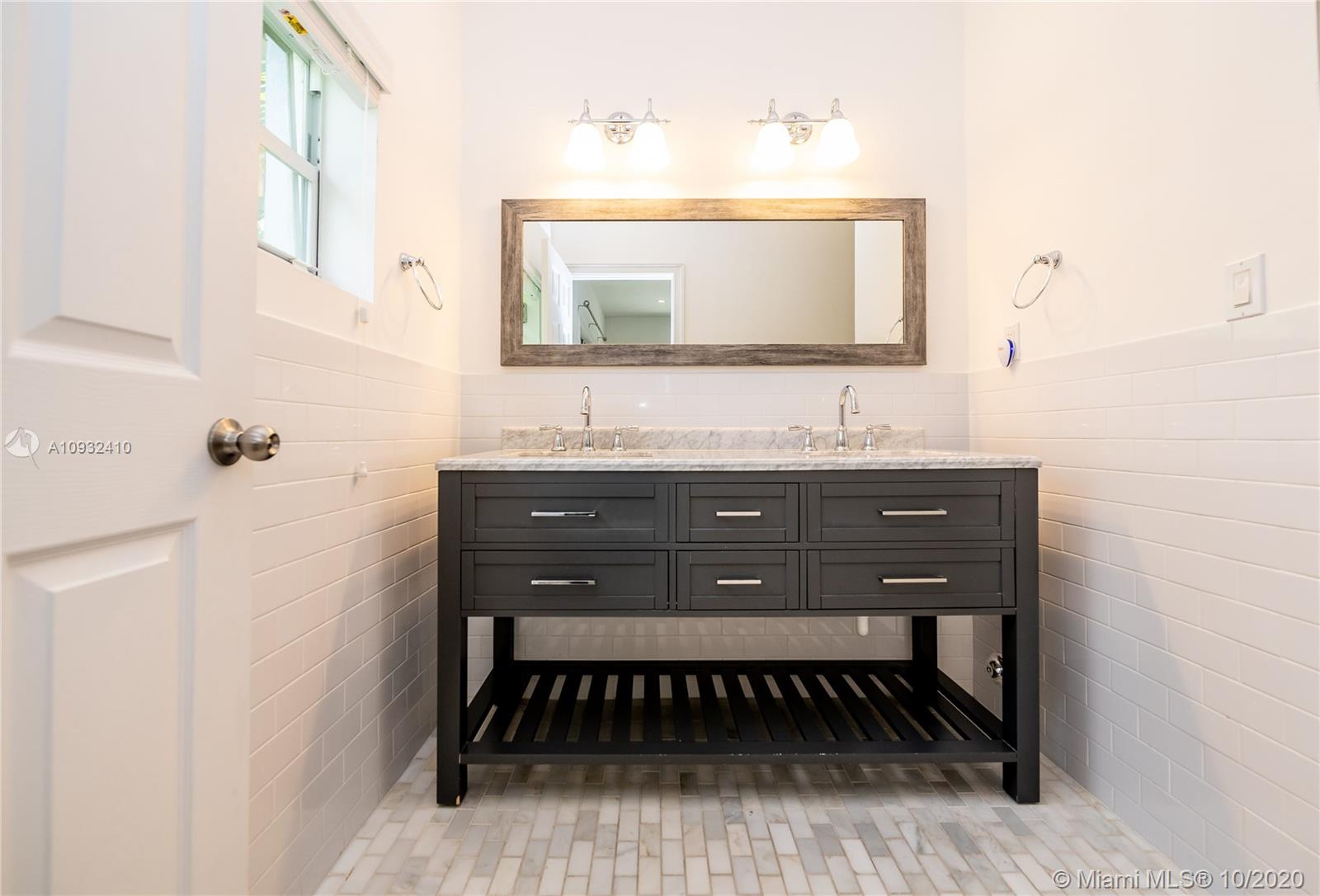 4160 Bay Point Road Miami, FL 33137 - Photo 30 of 60