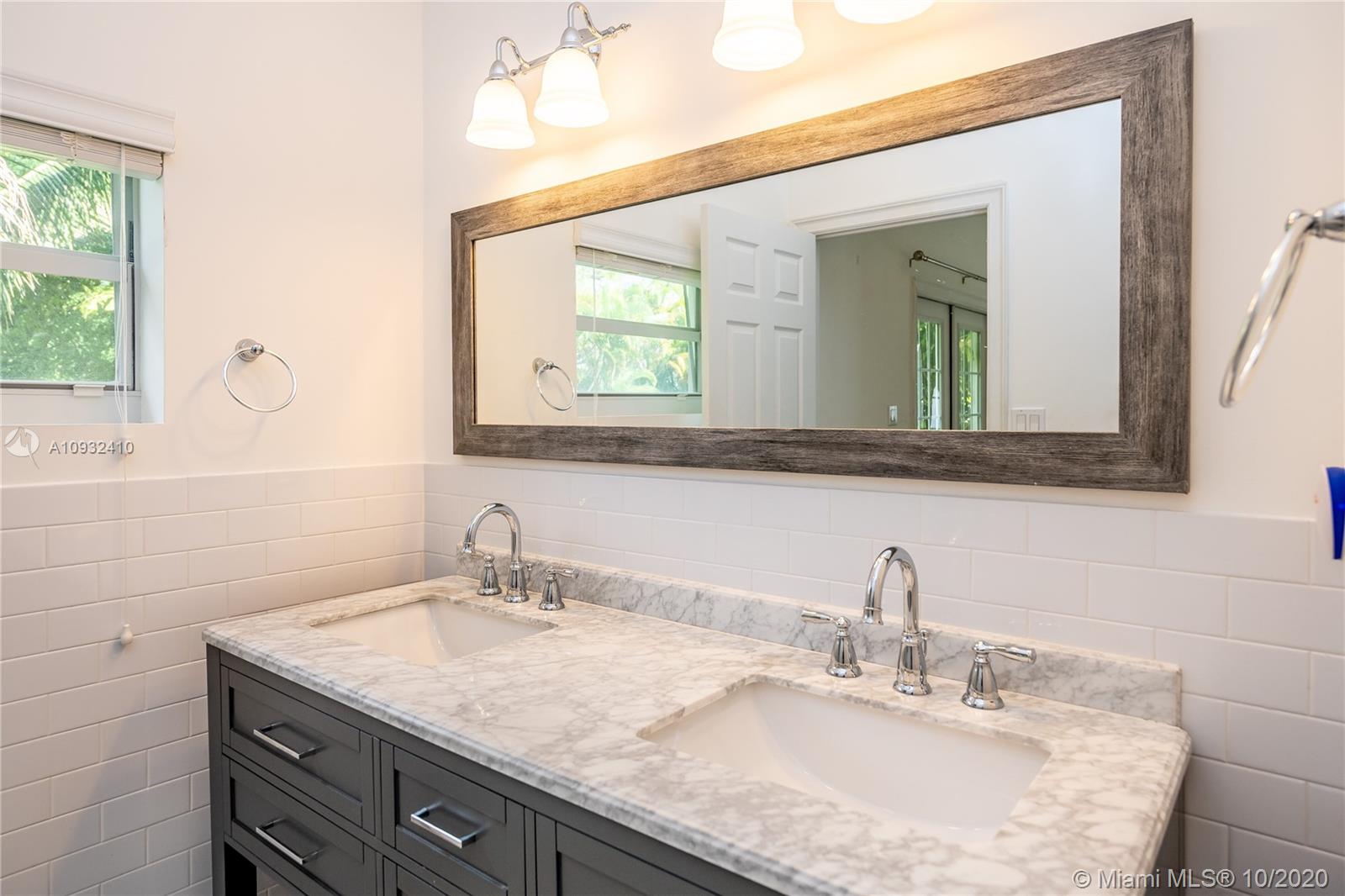 4160 Bay Point Road Miami, FL 33137 - Photo 31 of 60