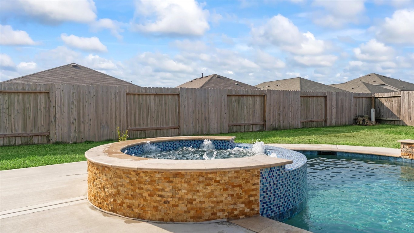 123 Renaissance Court Magnolia, TX 77354 - Photo 41 of 48