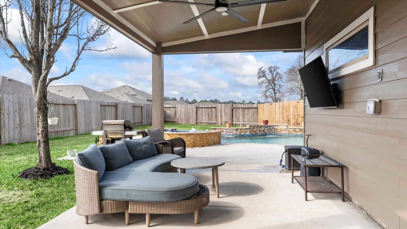 123 Renaissance Court Magnolia, TX 77354 - Photo 45 of 48