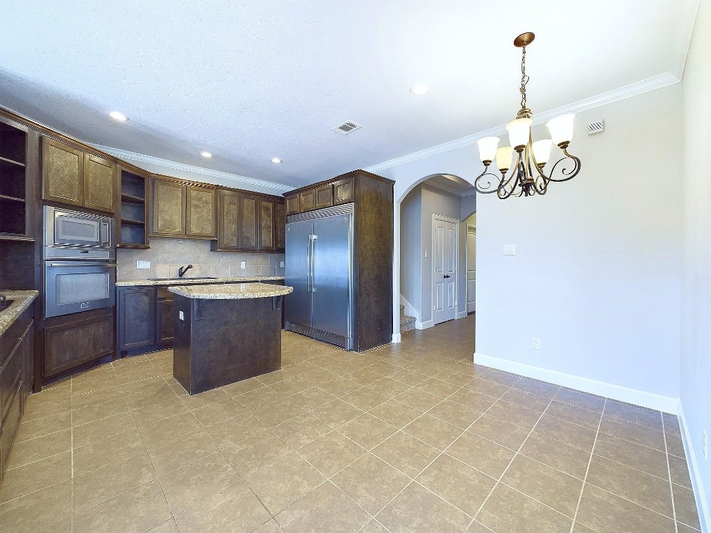 123 Renaissance Court Magnolia, TX 77354 - Photo 5 of 48