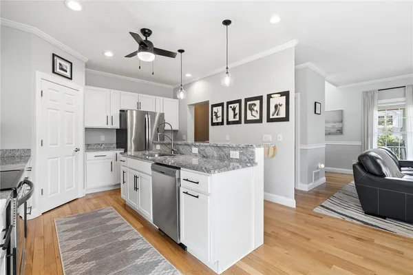 $749,900 | 50 Greenbrier Circle, Richmond, RI 02892