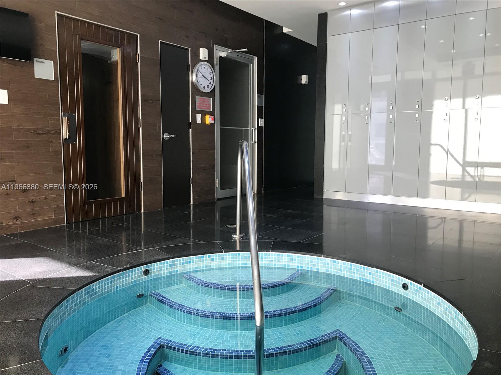 55 Southeast 6th Street, Unit 3304 Miami, FL 33131 - Photo 7 of 13