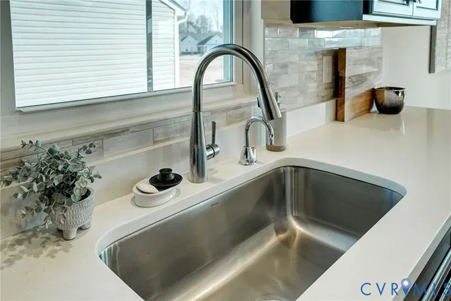 a close view of sink and tap