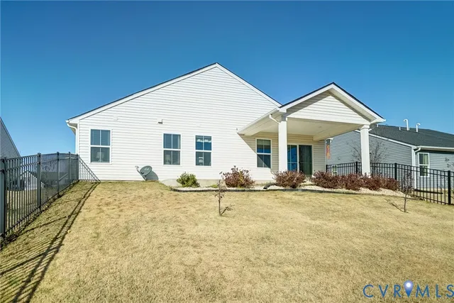 $435,000 | 7571 Southamptonshire Way, New Kent, VA 23124