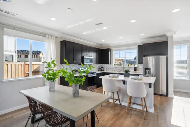 $655,000 | 1468 Monument Lane, Fairfield, CA 94533